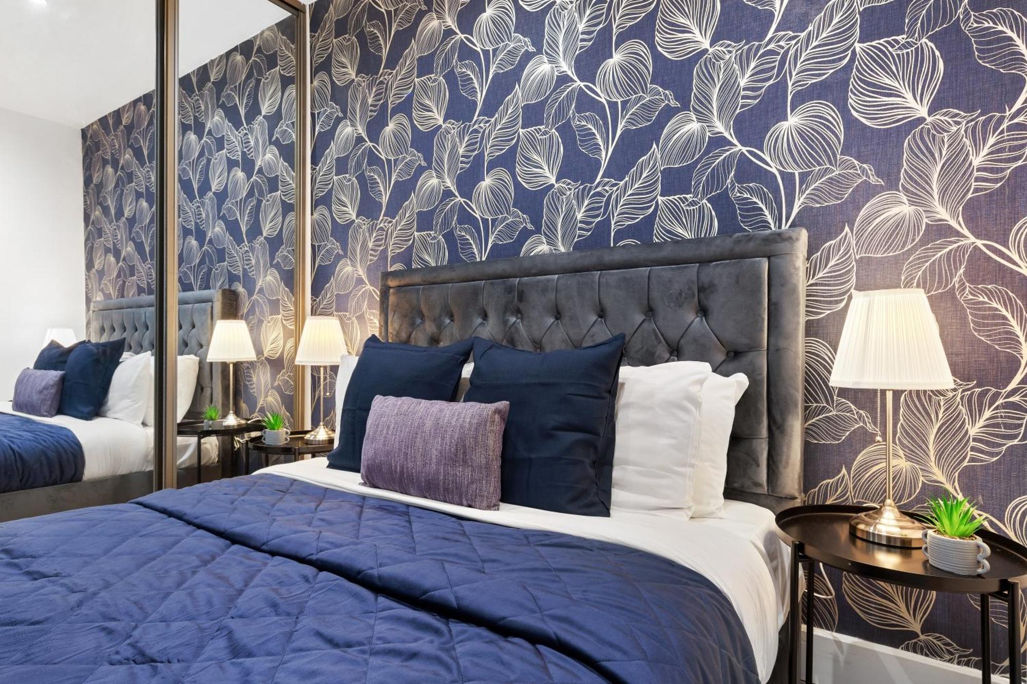 Modern One Bedroom Flat - Sleeps 5 -Near Heathrow - London Ub3 Exterior photo